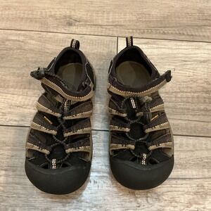 KEEN Toddler Seacamp II CNX Black Sandal Water Shoes‎ Youth Size 2